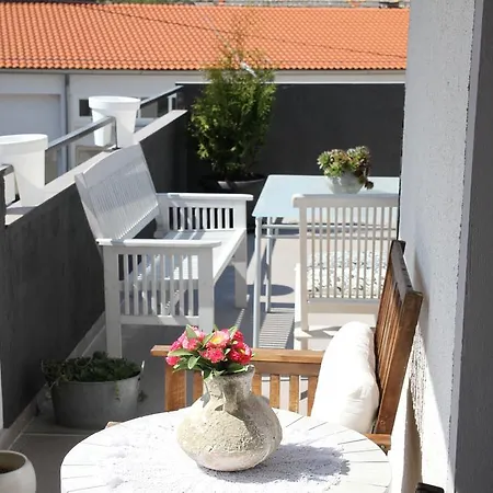 Apartment Dream Drniš