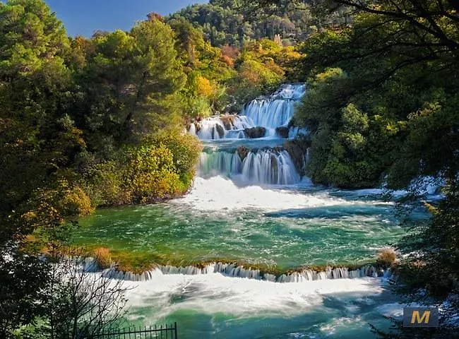 Апартаменты Dream Дрниш